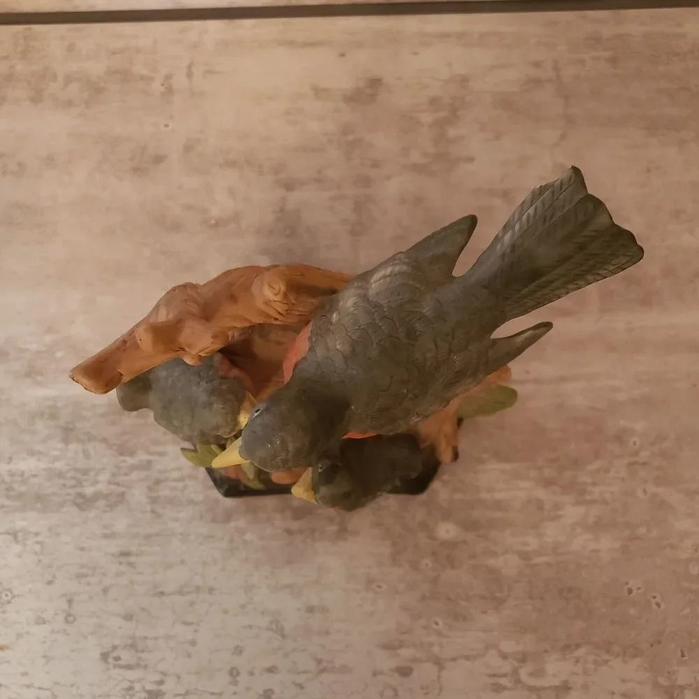 N/A vintage robin